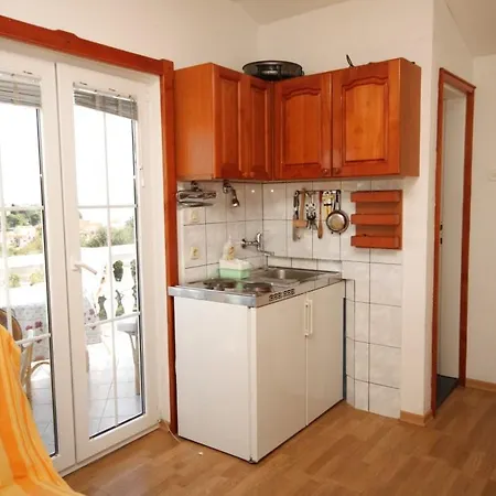 Studio Preko 8224b *